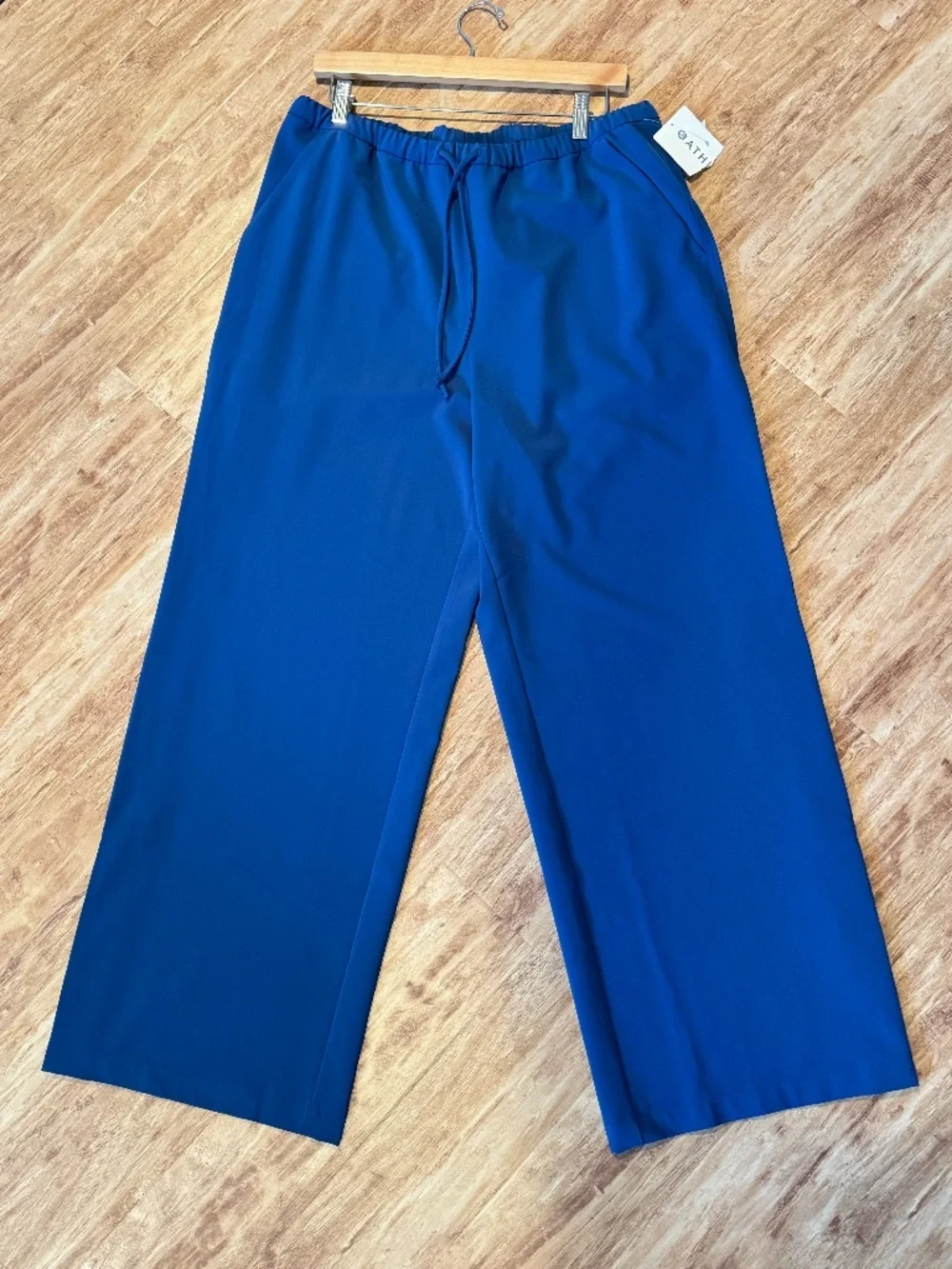 NWT Athleta MVP Wide Leg Snap Leg Pant Trouser Maritime Blue Pull On Pant Large - Picture 3 of 16